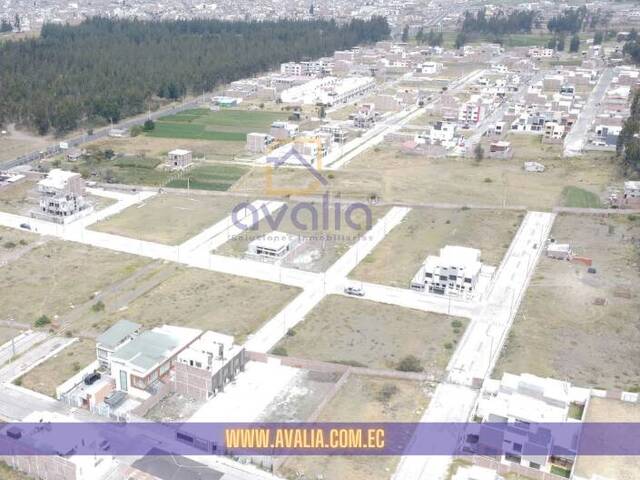 #AVLT403 - Terreno para Venta en Riobamba - H